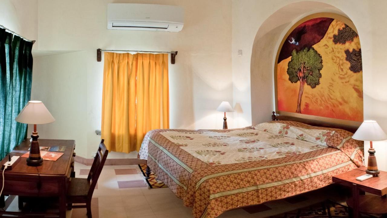 Neemrana'S - Tijara Fort Palace Esterno foto
