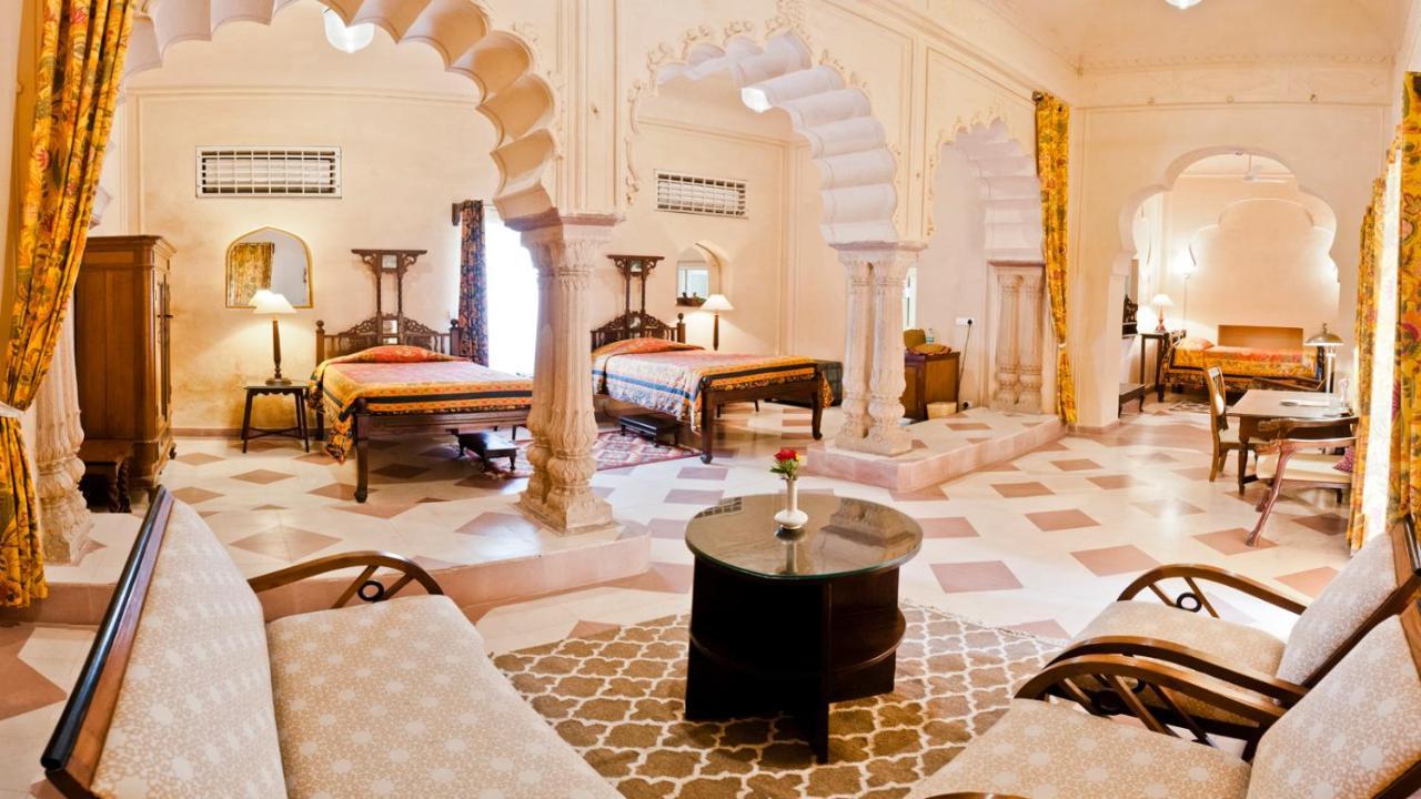 Neemrana'S - Tijara Fort Palace Esterno foto